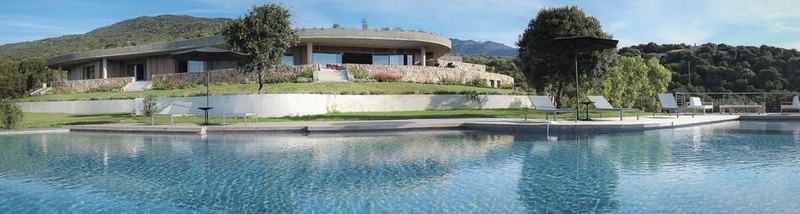 Vue façade piscine - Villa Zed à Propriano, Corse